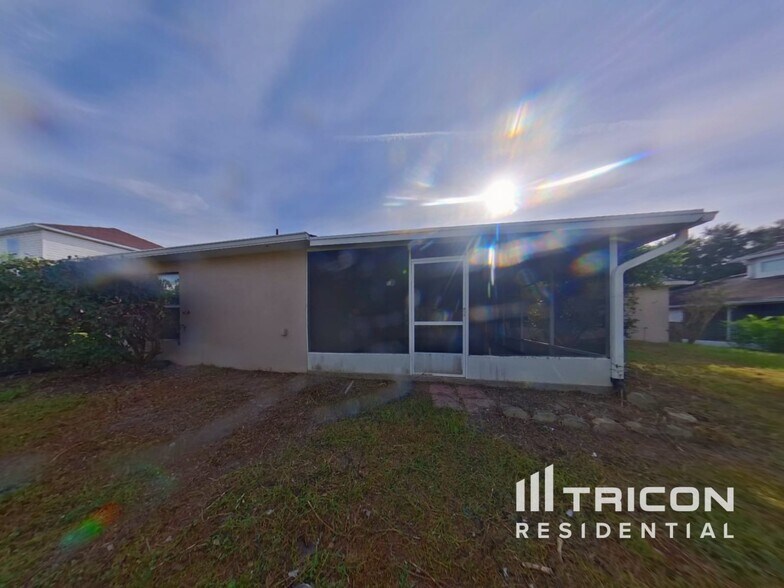 Building Photo - 1829 Western Hills Ln