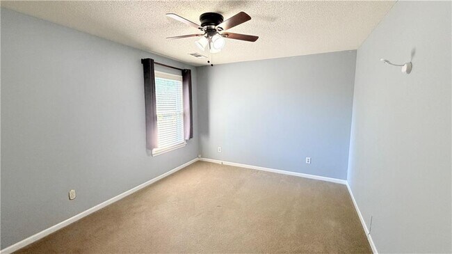 Building Photo - 4166 Glenaire Way NW