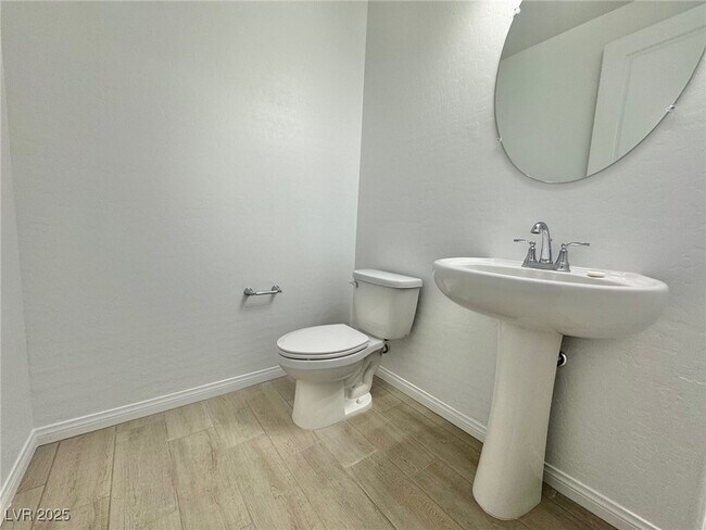 Building Photo - 9897 Angel Valley Dr