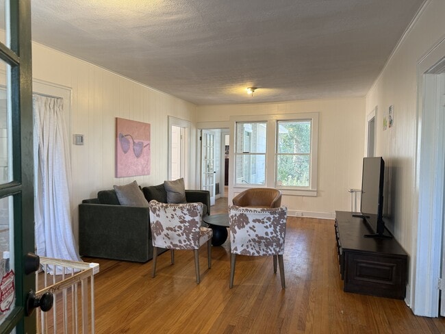 Building Photo - 4605 Skidaway Rd