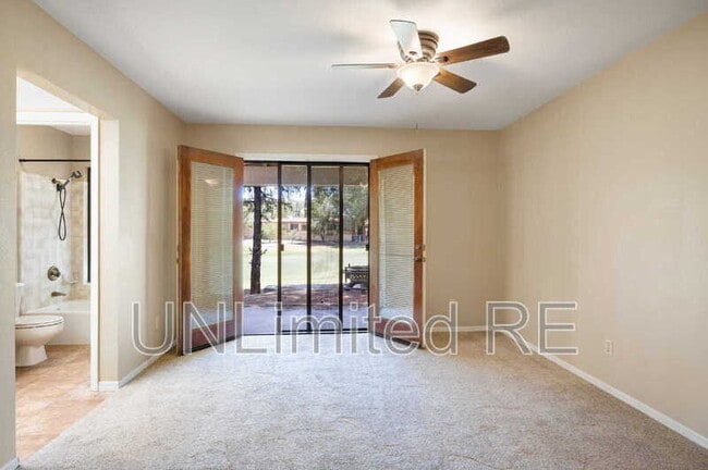 Building Photo - 6135 Crista Lynn Pl