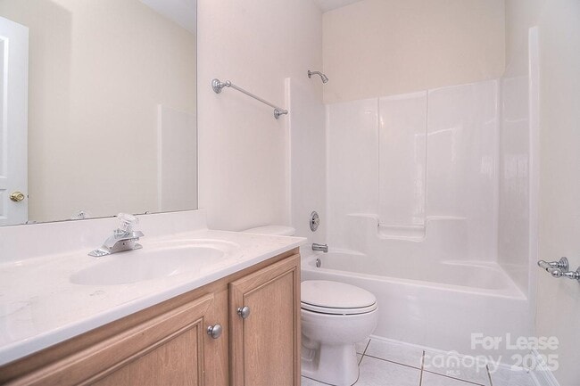Building Photo - 5111 Alysheba Dr