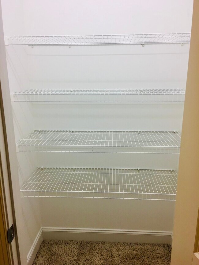 Building Photo - 102 Abaco Dr E