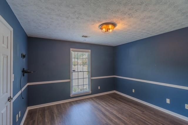 Building Photo - 2120 Weatherstone Cir SE