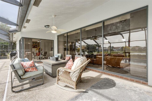 Building Photo - 11115 Boca Woods Ln