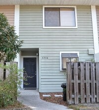 Building Photo - 2206 SW 39 Dr