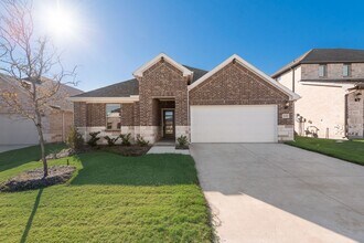 Building Photo - Beautiful home in EastRidge Neighborhood M...