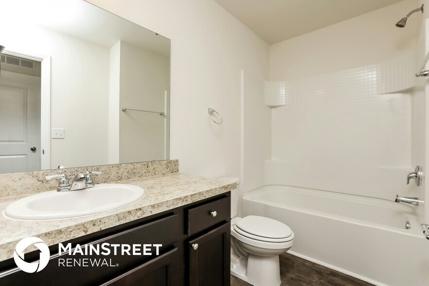 Building Photo - 2847 Neverland Dr