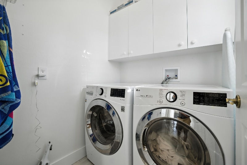 Building Photo - 6000 Pinnacle Ln