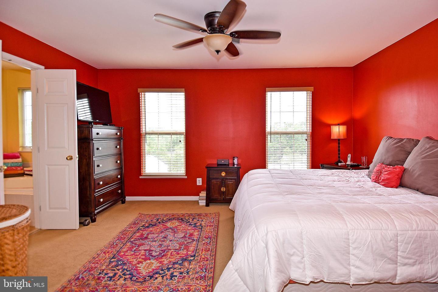 MBR - 16739 Sweeney Ln