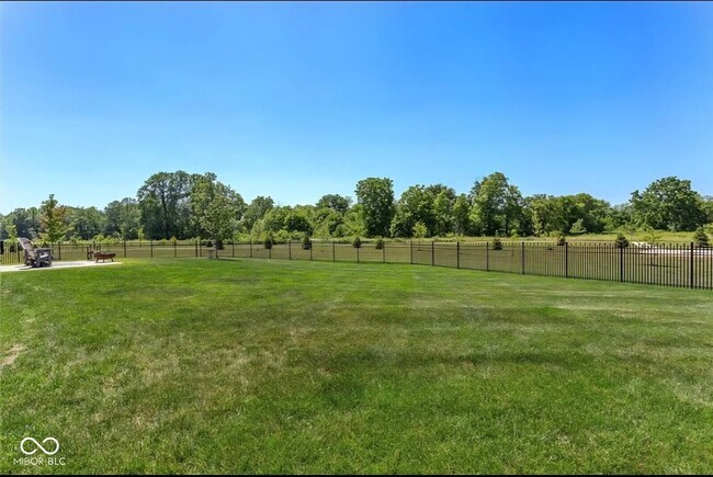 Building Photo - 1571 Hazy Falls Ct