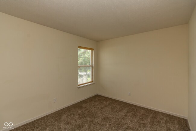 Building Photo - 12631 Geist Cove Dr