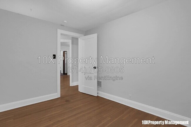 Building Photo - 563 S Burgess Ave