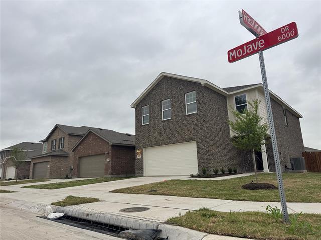 Building Photo - 6089 Mojave Dr