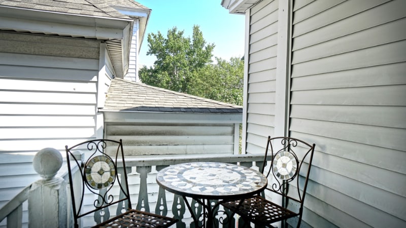 Building Photo - 39 Cushing St