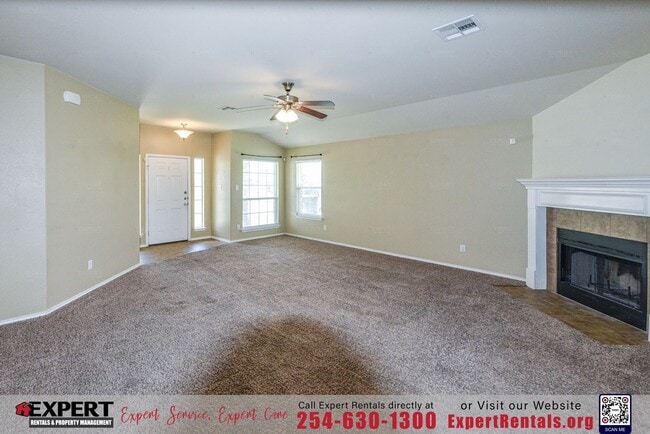 Building Photo - Enchanting 4-bedroom, 2-bathroom home nest...
