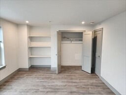 Building Photo - 522 Bridge St