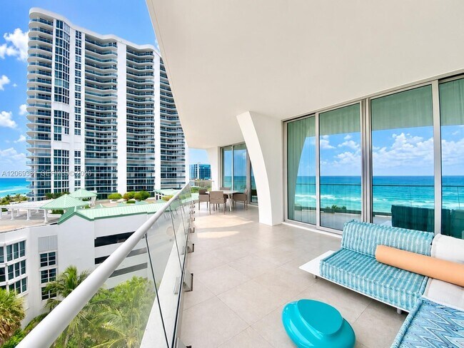 Building Photo - 16901 Collins Ave