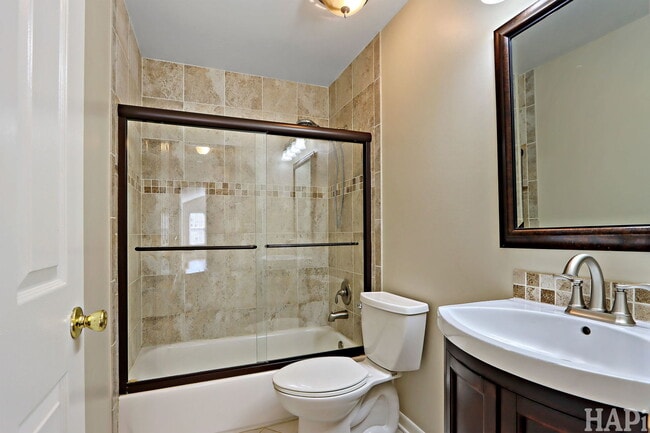 Building Photo - 434 Cromwell Cir
