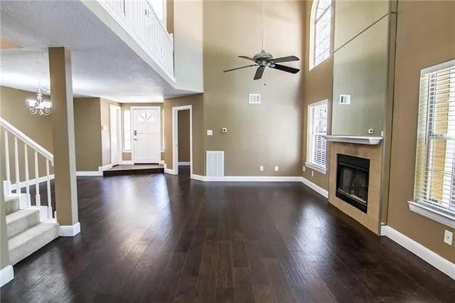 Building Photo - 9401 Blue Jay Way