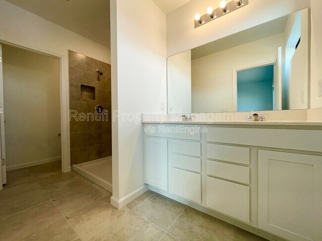 Building Photo - 1519 Lake Jessup Cir