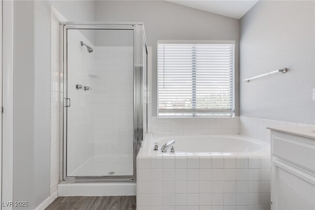 Building Photo - 323 Cavalla St