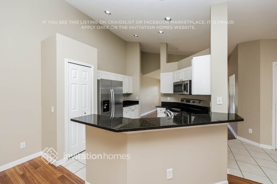 Building Photo - 6644 Rock Bridge Ln