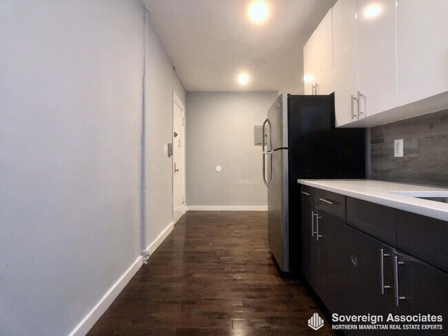 Floorplan - 24 Thayer Street