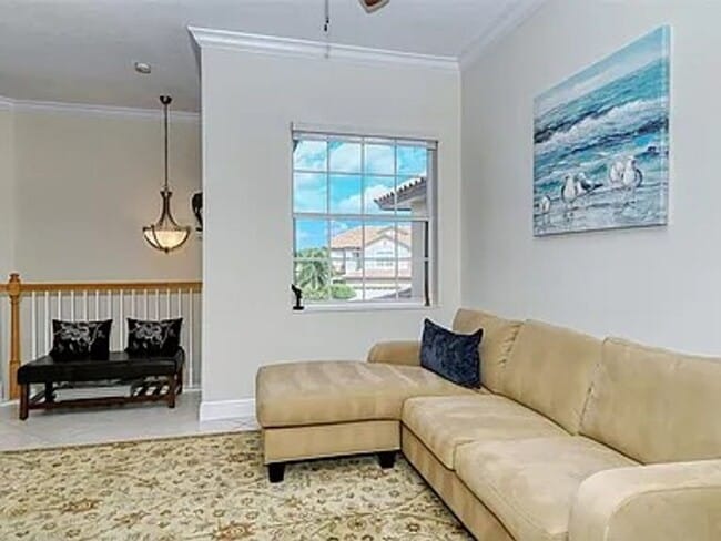 Building Photo - 8263 Miramar Way