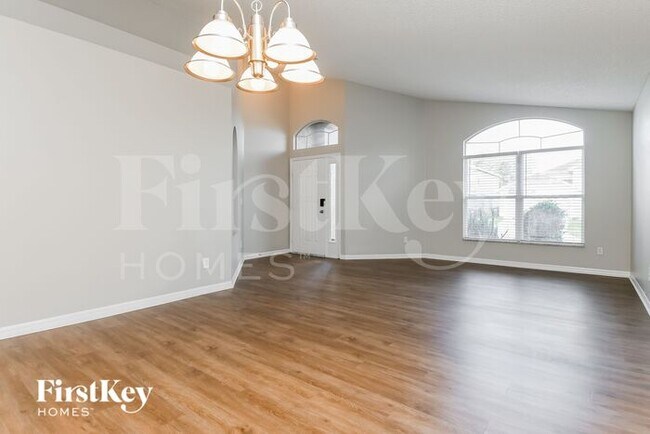 Building Photo - 13521 Fordwell Dr