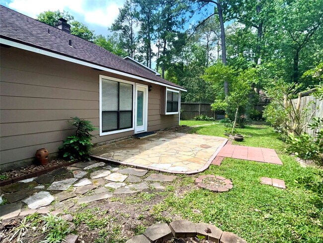 Building Photo - 5 Birchcane Ct