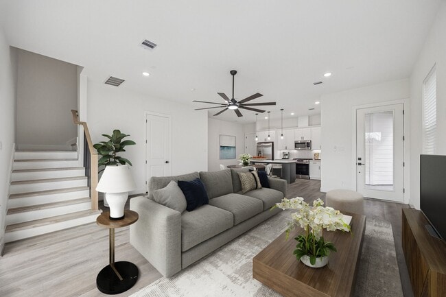 Building Photo - 6644 Lozier St