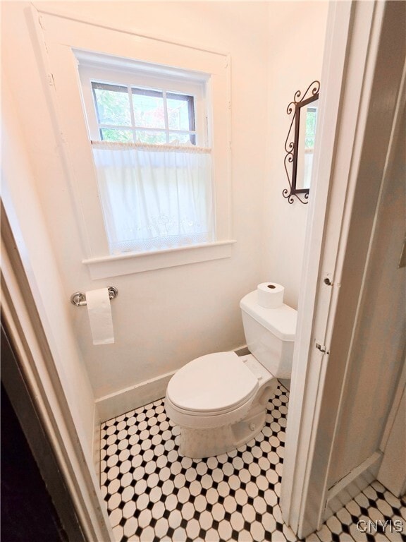 Building Photo - 5358 W Lake Rd