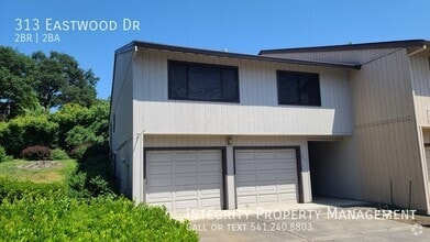 Building Photo - 313 Eastwood Dr