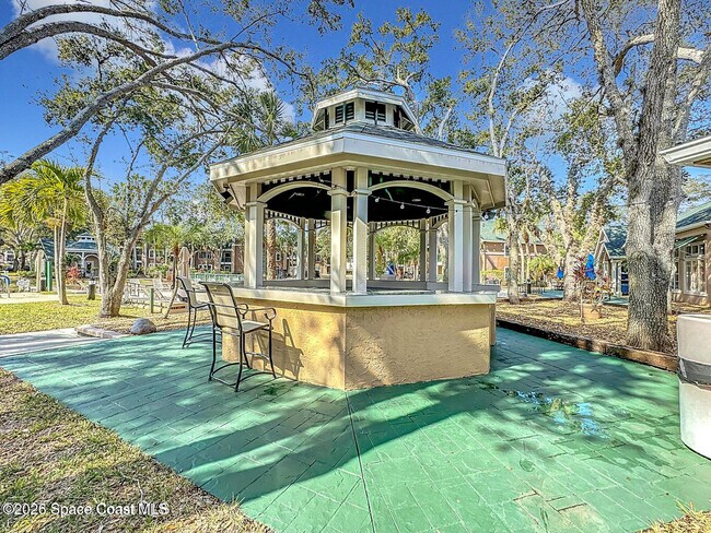 Building Photo - 7667 N Wickham Rd