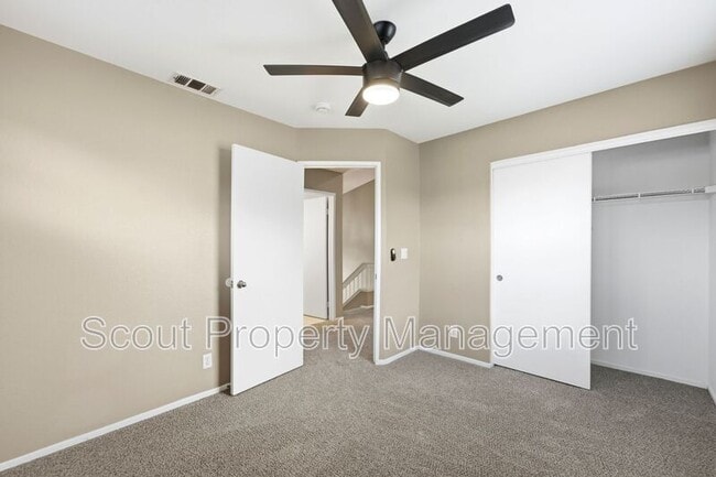 Building Photo - 45356 Escalante Ct