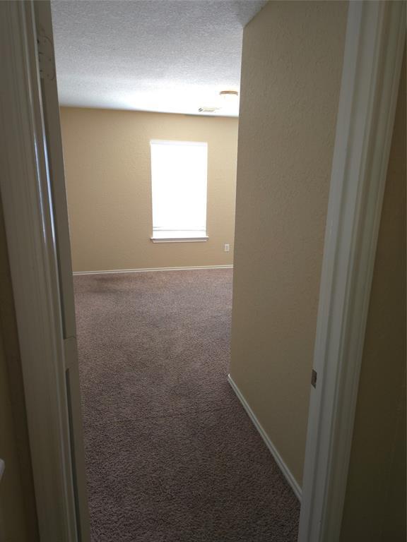 Building Photo - 6419 Bennington Springs Dr