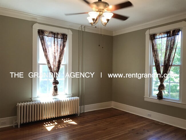 Building Photo - 356 Pennsylvania Ave