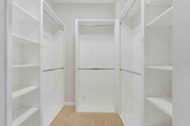 Building Photo - 1685 Jeaga Dr