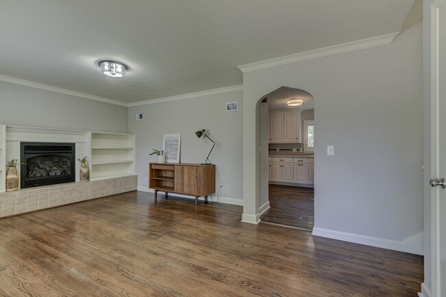 Hardwood floors and built-ins - 705 N 75th St