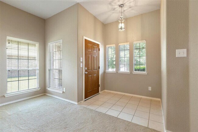 Building Photo - 5739 Derek Way