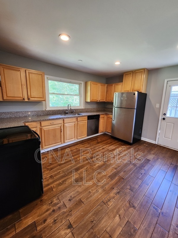 Building Photo - 730 McBurnette Rd N E