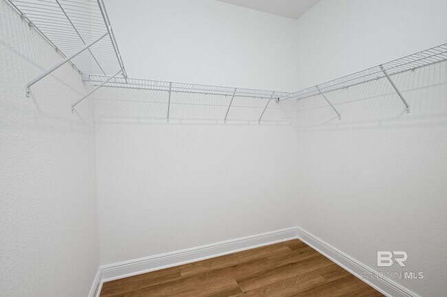 Building Photo - 12946 Grand Rpds Rd