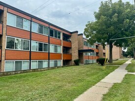 Building Photo - 311 Jarvis Street