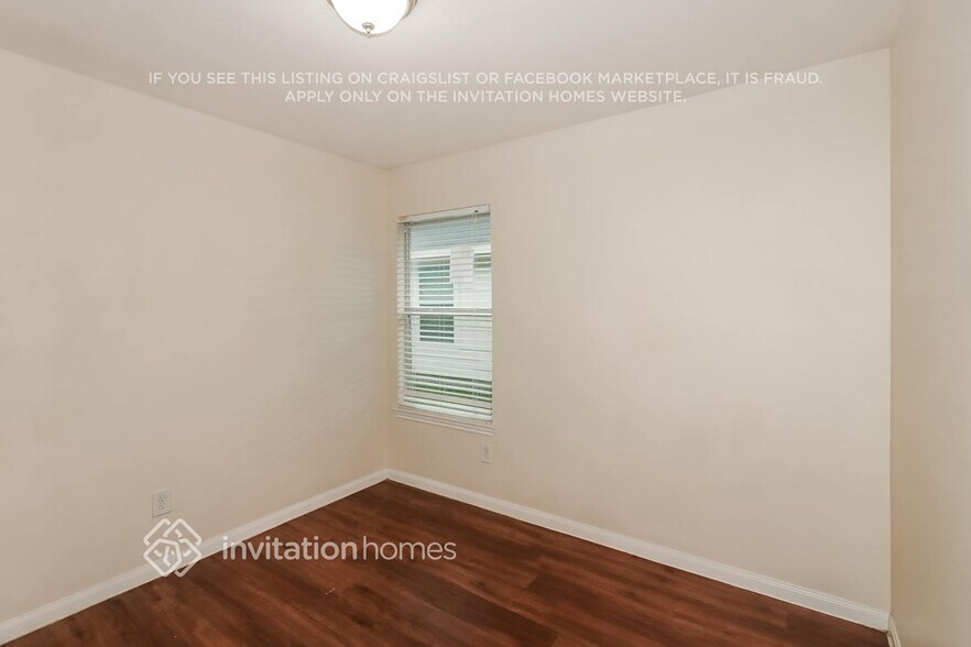 Building Photo - 15835 Regal Trace Ln