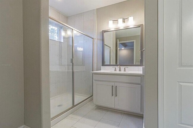 Building Photo - 4615 Almada Ln