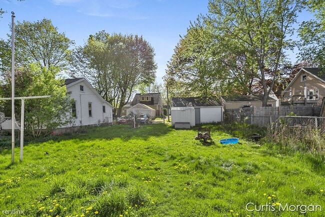 Building Photo - 3 br, 2 bath House - 247 Lane Ave NW