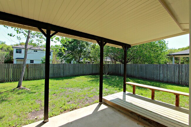 Building Photo - 3 Bedroom, 2 Bath Home in Cedar Park