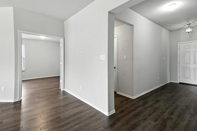 Building Photo - 174 Moon Stone Trail