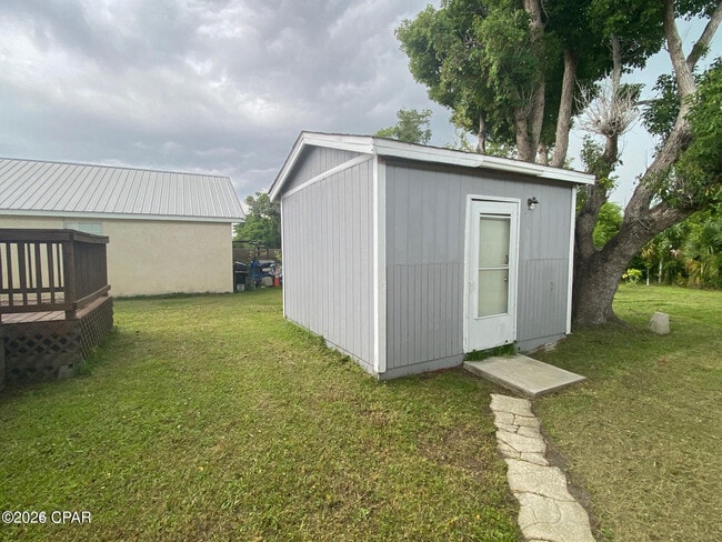 Building Photo - 1006 Massalina Dr